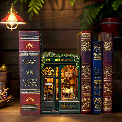 Owl Bookstore - Book Nook DIY Kit: La Libreria dei Gufi