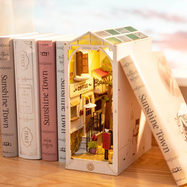 Book Nook Sunshine Town - Kit Diorama Fai da Te