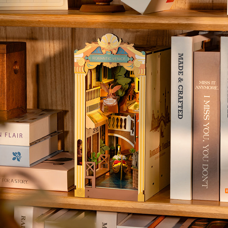 DIY Book nook Kit fai-da-te Rolife Romantic Venice Diorama