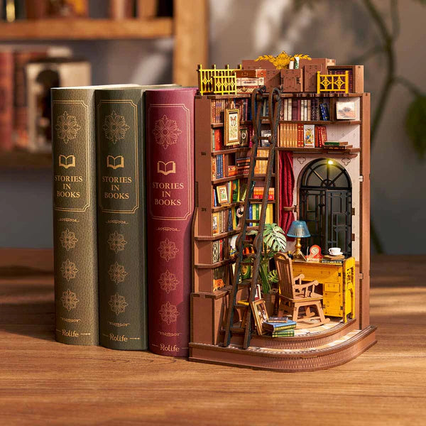 DIY Book Nook Angolo Studio Silenzioso MIniatura Libreria Diorama