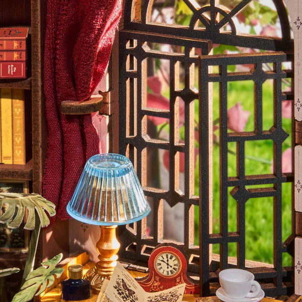 DIY Book Nook Angolo Studio Silenzioso MIniatura Libreria Diorama