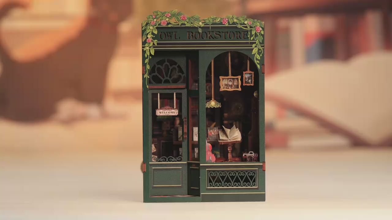 Owl Bookstore - Book Nook DIY Kit: La Libreria dei Gufi